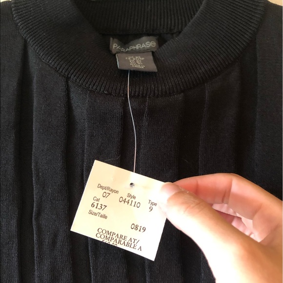 Tight shirt with tags - Picture 2 of 3